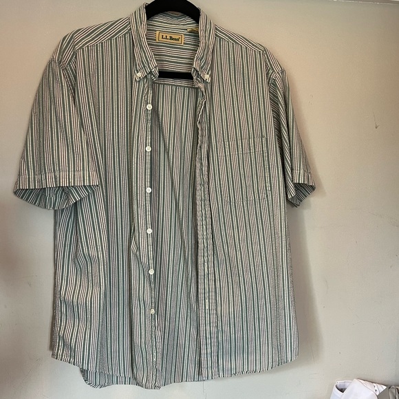 L.L. Bean Tops - LLBean woman’s button down shirt size L